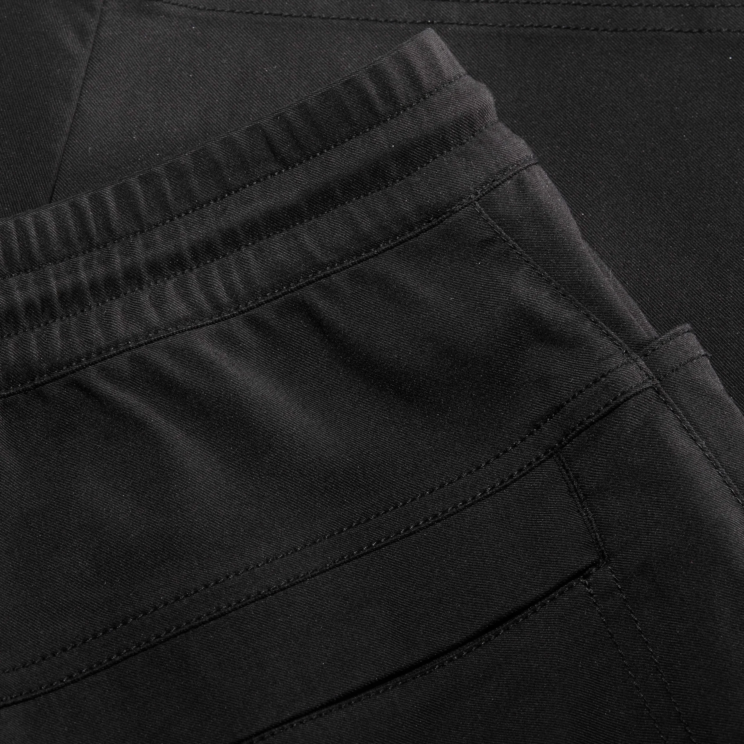 Massone Shorts Men